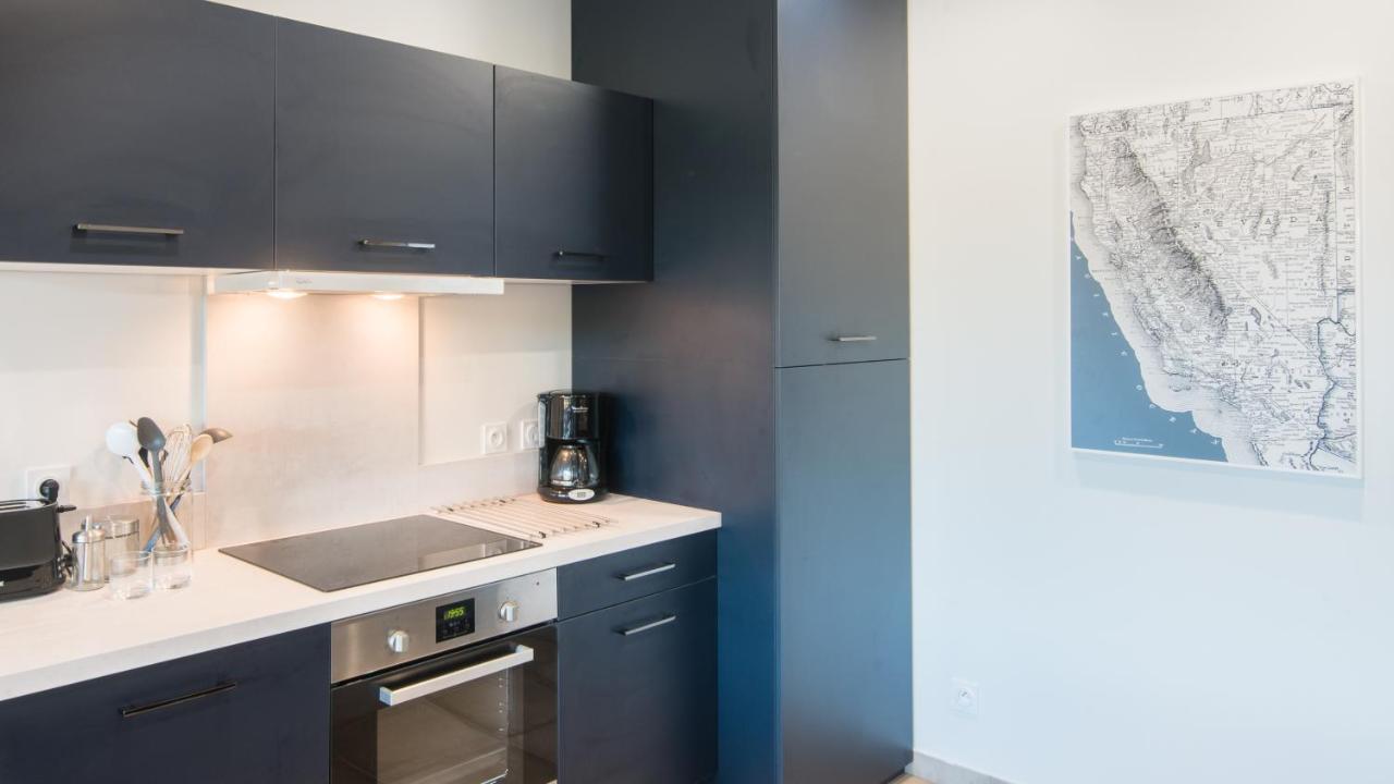 Plein Soleil Avec Jacuzzi Privatif Et Parking Prive Apartment Sarlat
